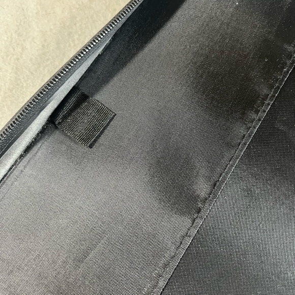 Black and Gold Faith Love Amazing Grace Bible Cover - Picture 6 of 6